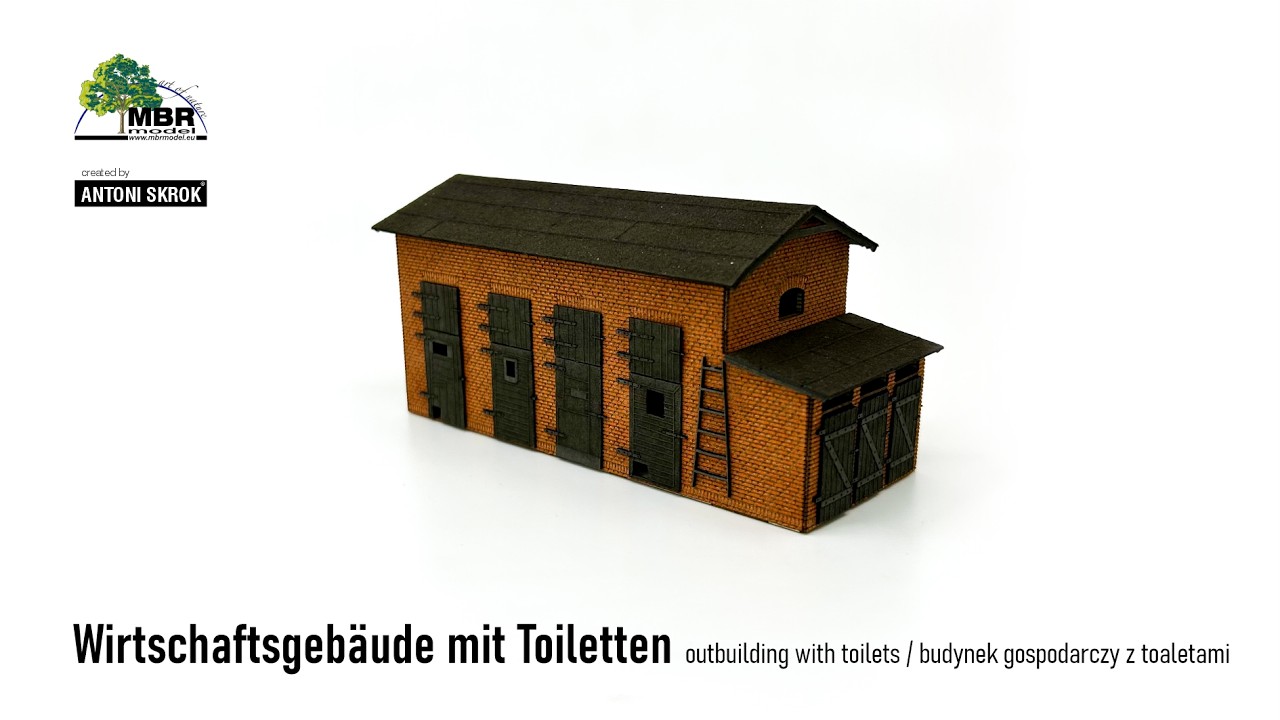 Wirtschaftsgebäude mit Toiletten / outbuilding with toilets / budynek gospodarczy z toaletami